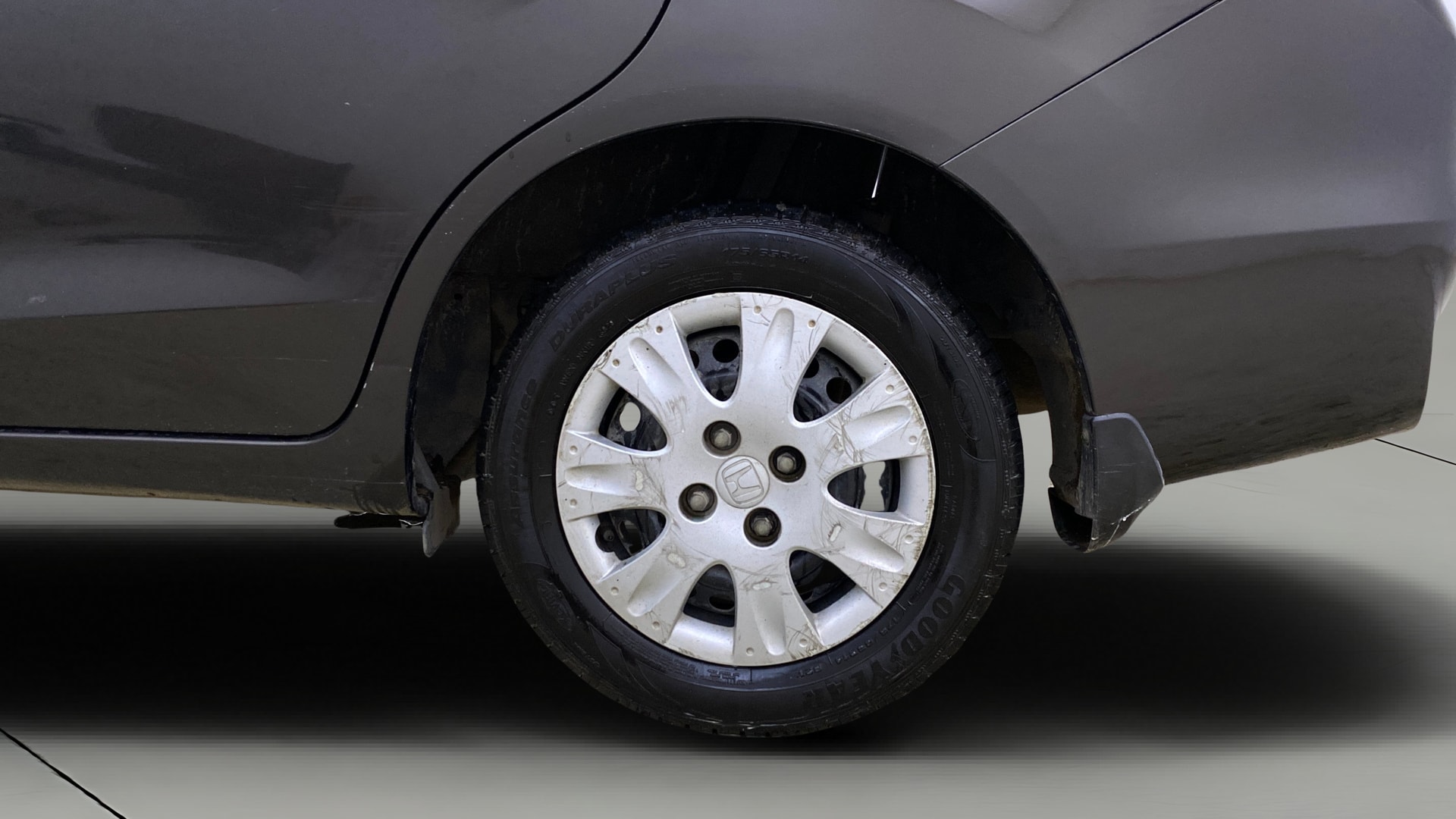 View 2015 Honda Amaze E MT Petrol BS IV Image 11 Used 2015 Honda Amaze E MT Petrol BS IV Image 11