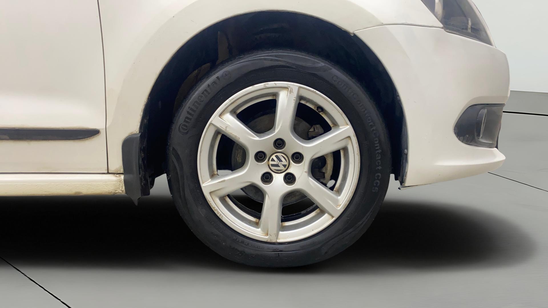 View 2014 Volkswagen Vento 1.2 L TSI Comfortline Petrol AT Image 40 Used 2014 Volkswagen Vento 1.2 L TSI Comfortline Petrol AT Image 40