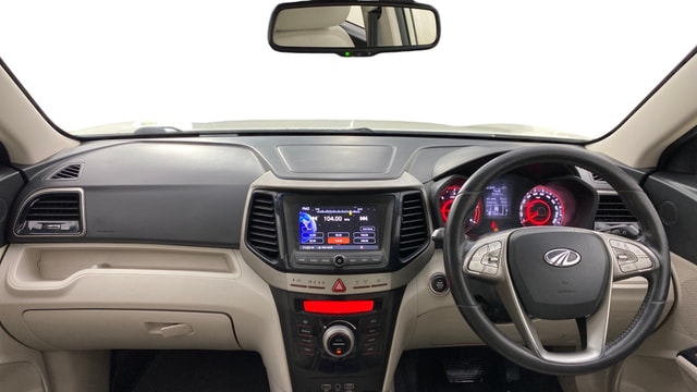 View Mahindra XUV300 Image 31 Used Mahindra XUV300 Image 31
