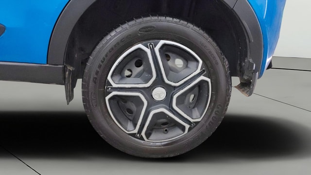 View Tata Nexon Image 11 Used Tata Nexon Image 11