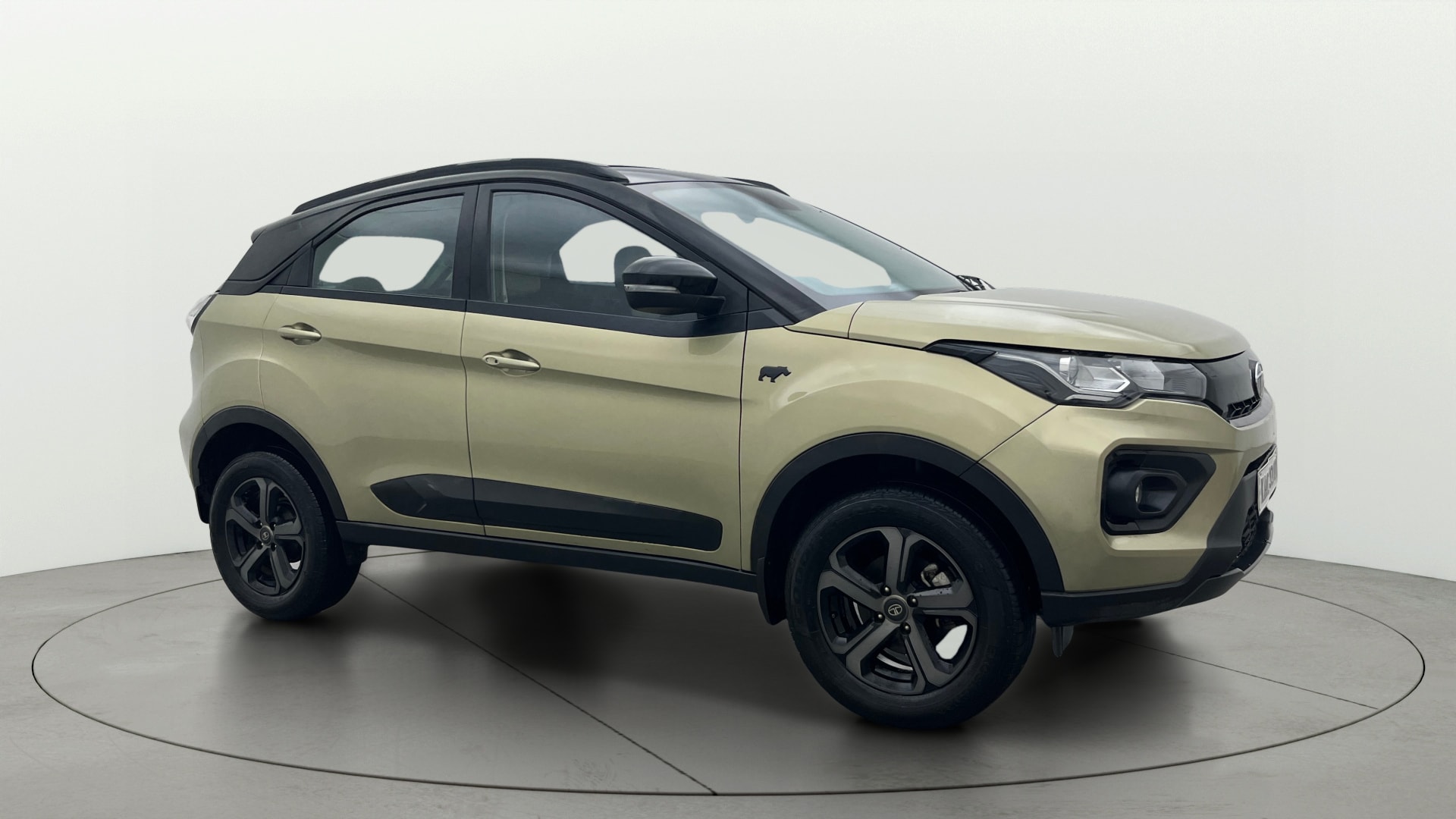 View 2022 Tata Nexon Revotron XE Image 39 Used 2022 Tata Nexon Revotron XE Image 39