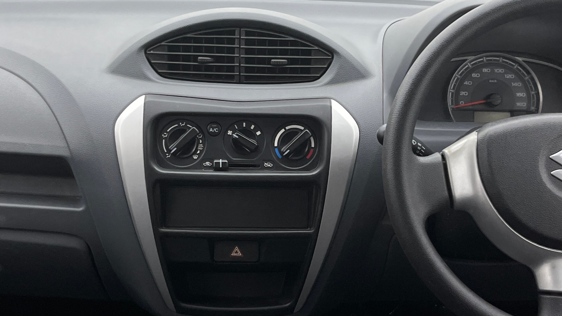 Used 2014 Maruti Suzuki Alto 800 Used 2014 Maruti Suzuki Alto 800