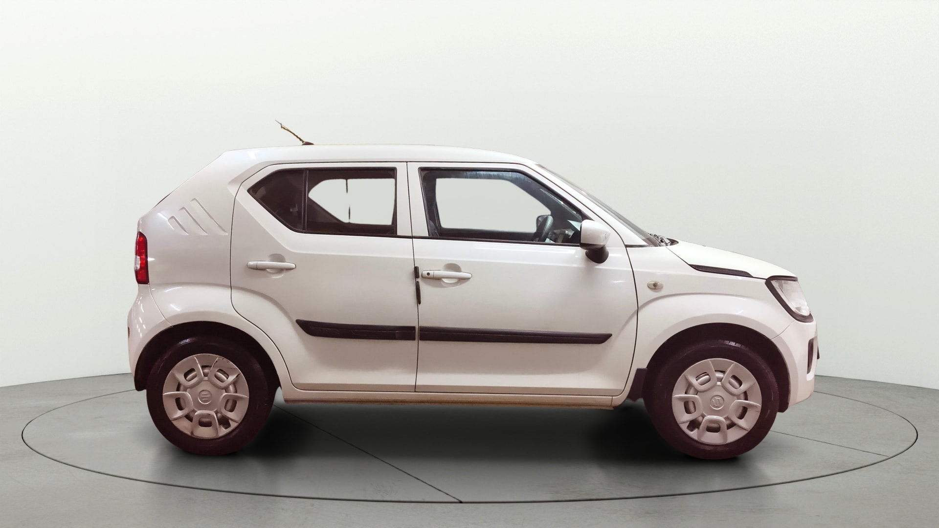 View 2022 Maruti Suzuki 1000 Base Variant Image 8 Used 2022 Maruti Suzuki 1000 Base Variant Image 8