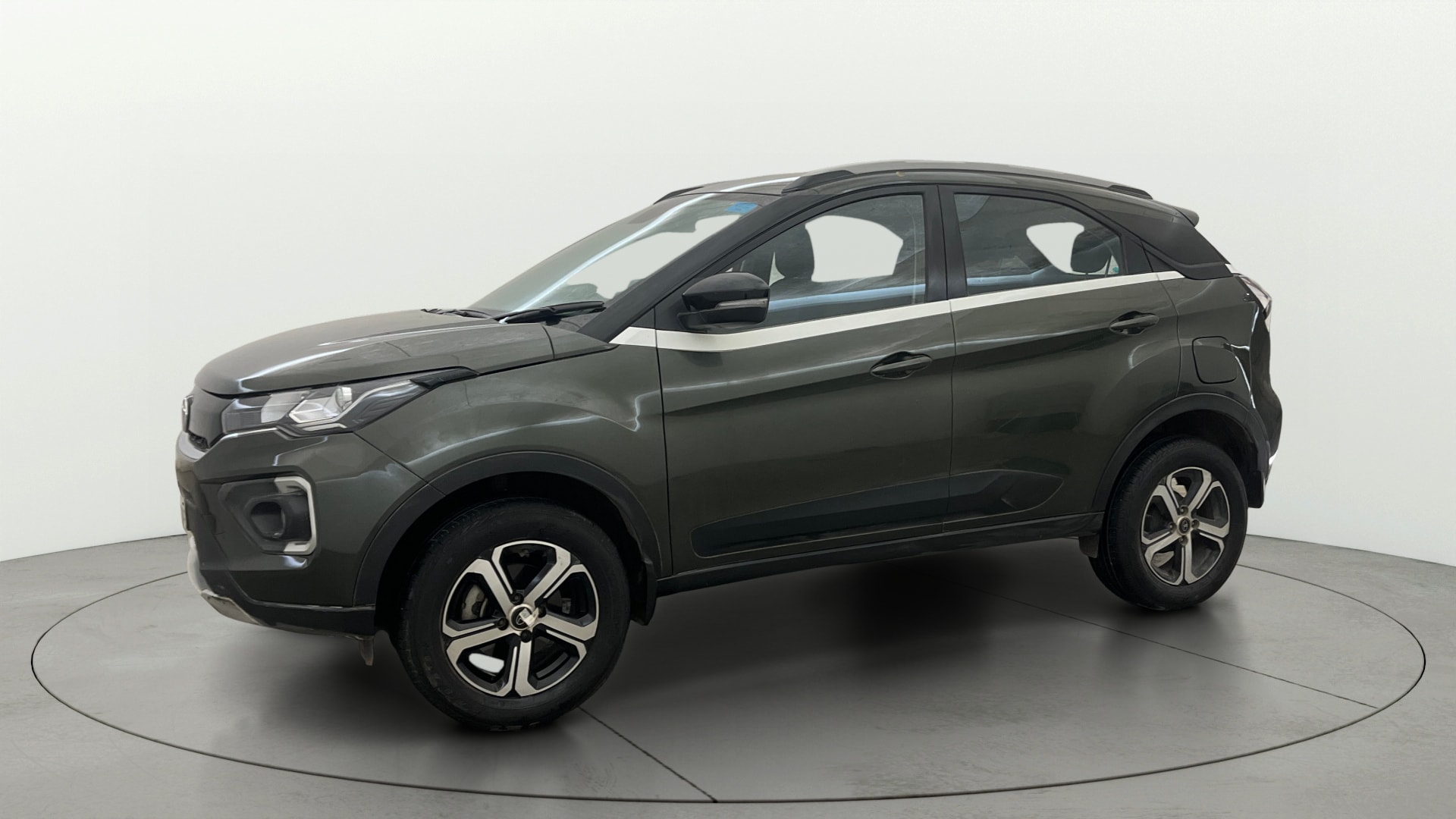 View 2021 Tata Nexon Revotron XE Image 36 Used 2021 Tata Nexon Revotron XE Image 36
