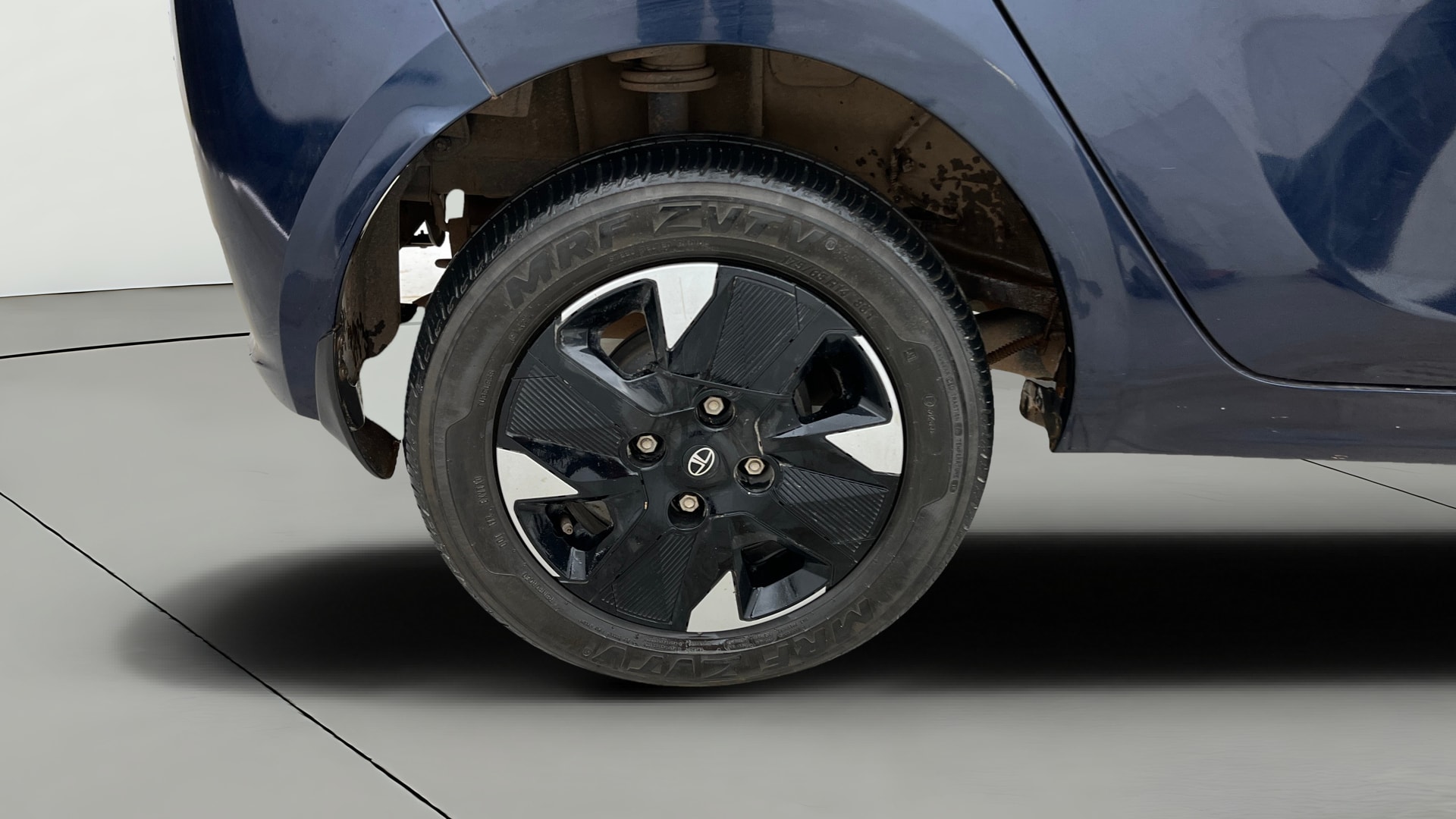 View 2025 Tata Tiago Revotorq XB Image 25 Used 2025 Tata Tiago Revotorq XB Image 25