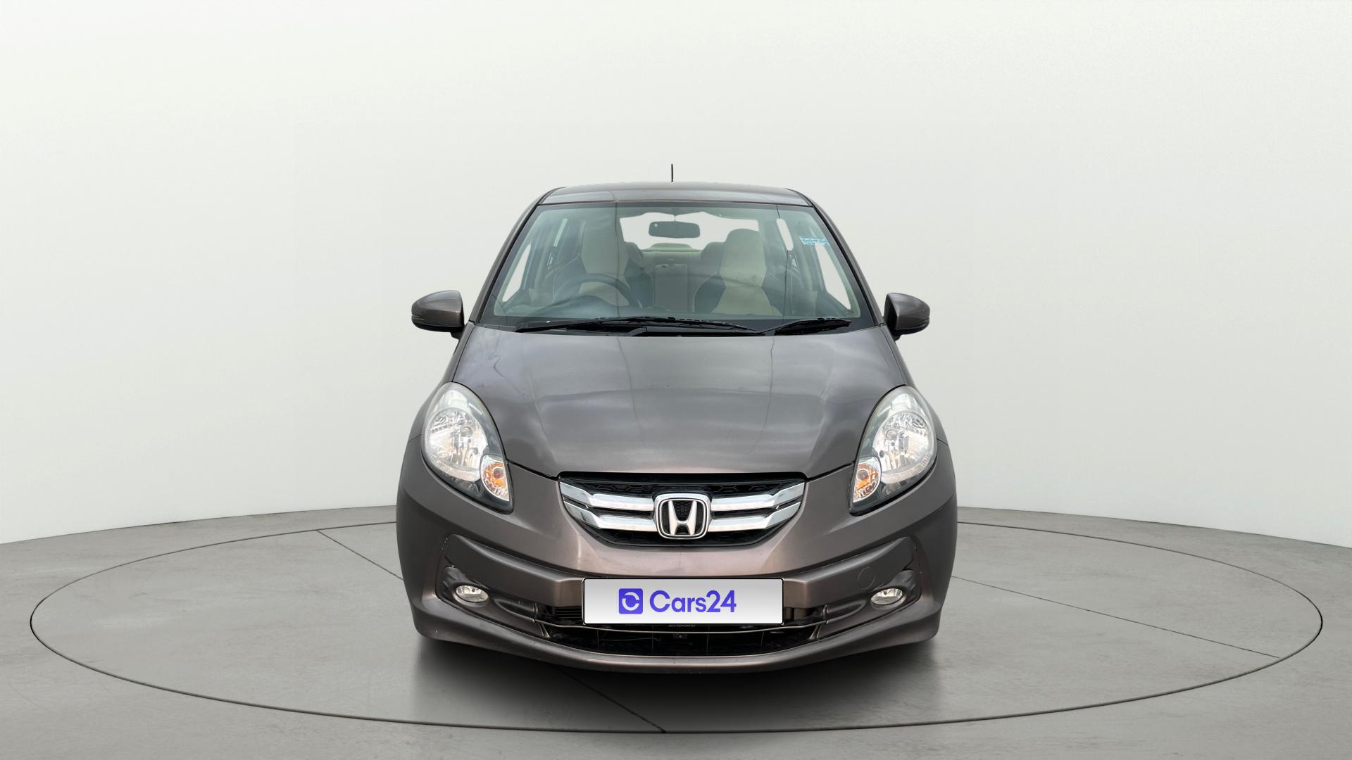 2015 होंडा अमेज़ E MT Petrol BS IV 2015 होंडा अमेज़ E MT Petrol BS IV