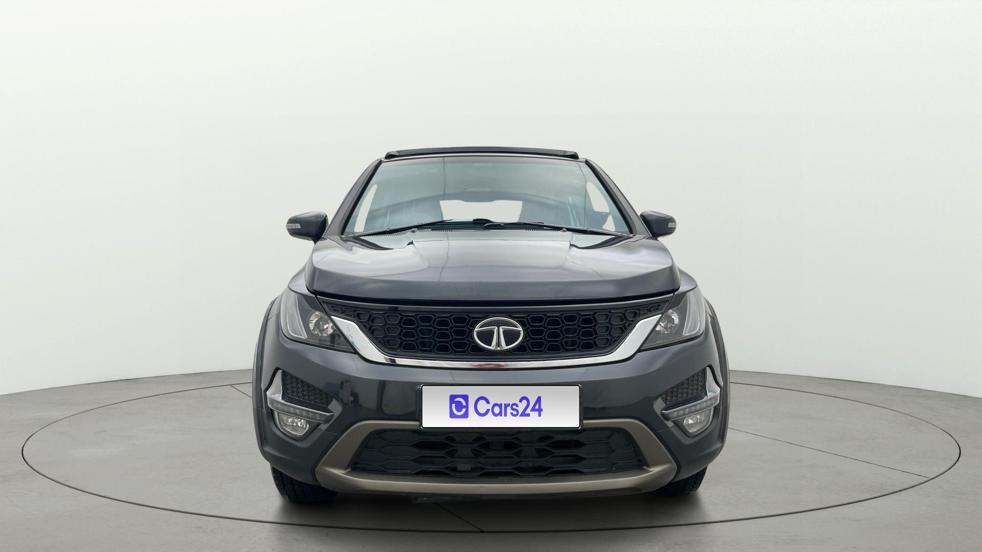 2018 टाटा हेक्सा XM 4X2 2018 टाटा हेक्सा XM 4X2
