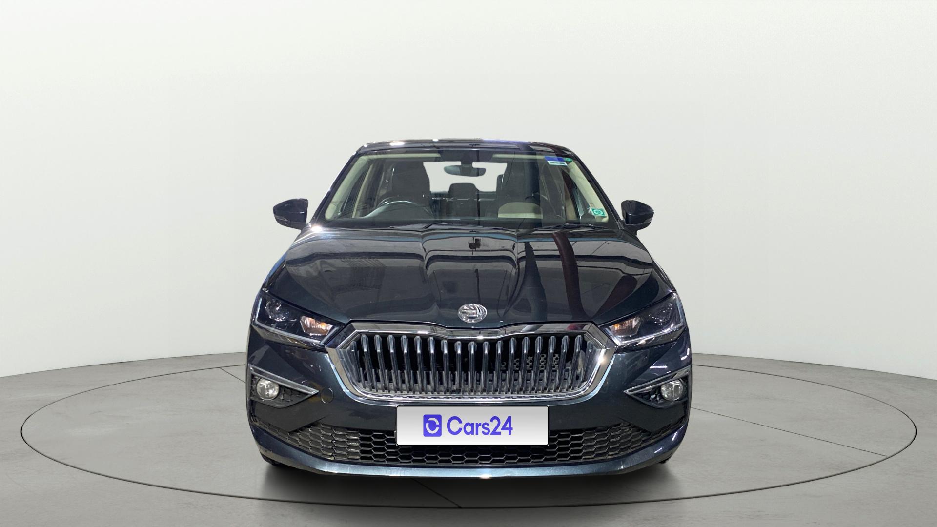 2023 स्कोडा स्लेविया Style 1.5 TSI MT 2023 स्कोडा स्लेविया Style 1.5 TSI MT