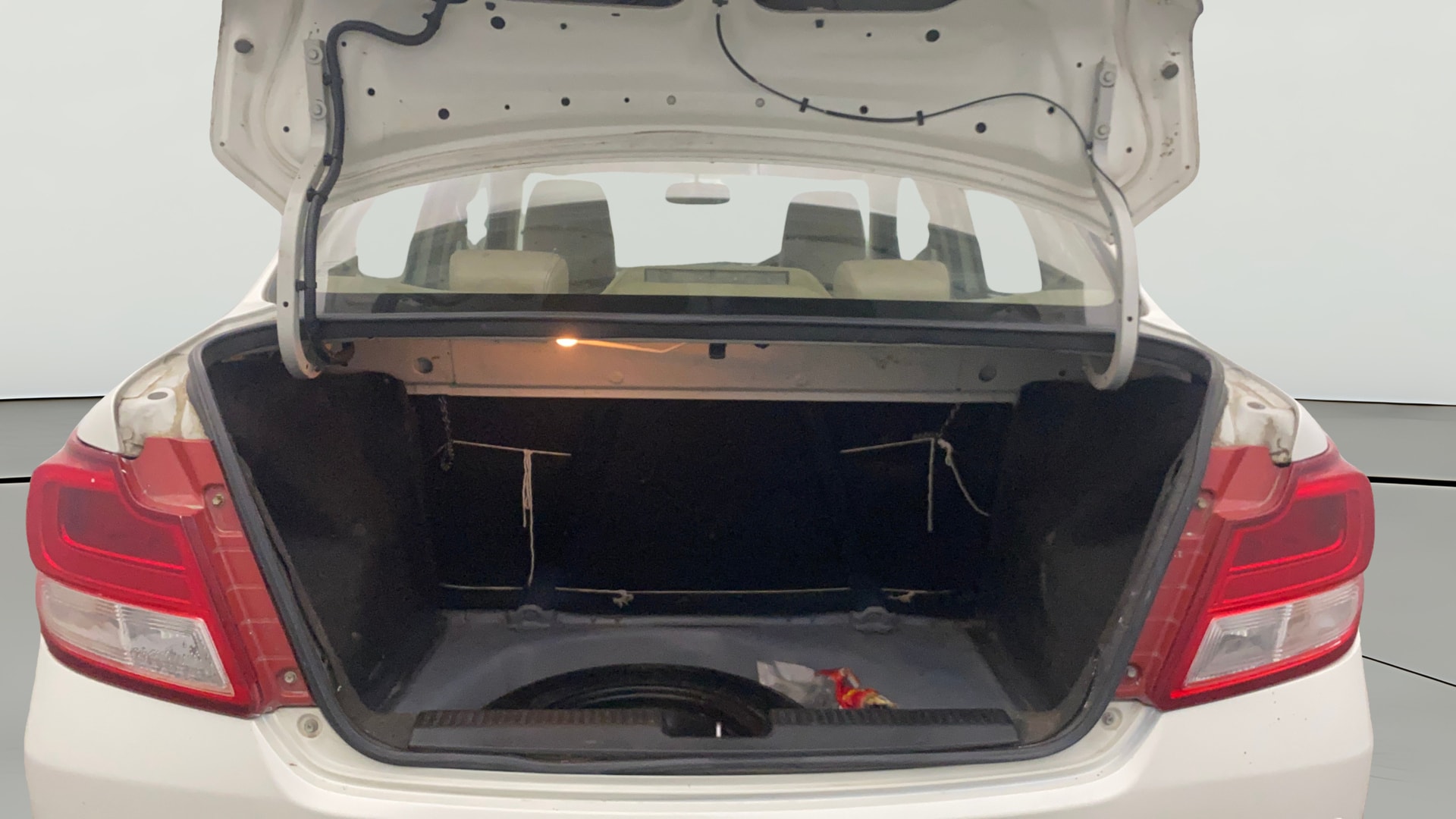 View 2021 Maruti Suzuki 1000 Base Variant Image 37 Used 2021 Maruti Suzuki 1000 Base Variant Image 37