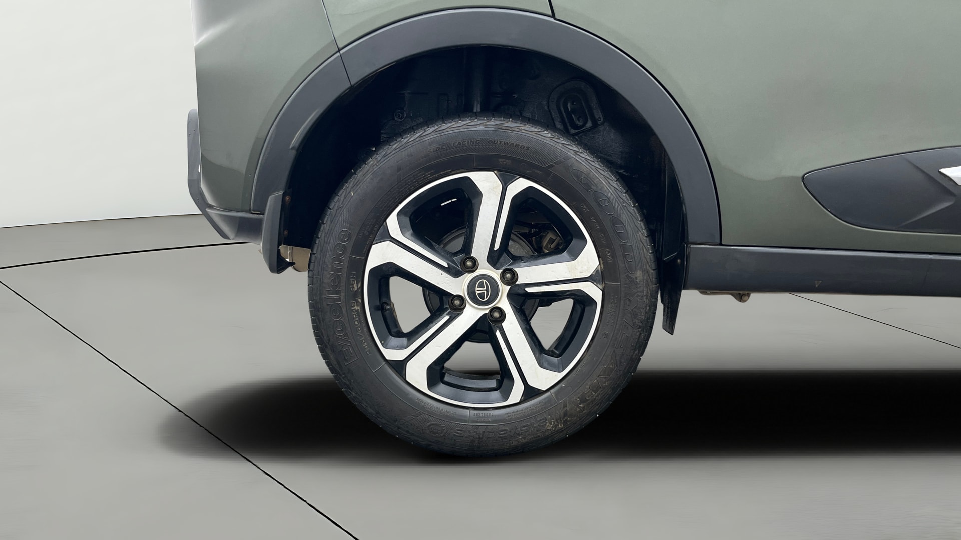 View 2022 Tata Nexon Revotron XE Image 24 Used 2022 Tata Nexon Revotron XE Image 24
