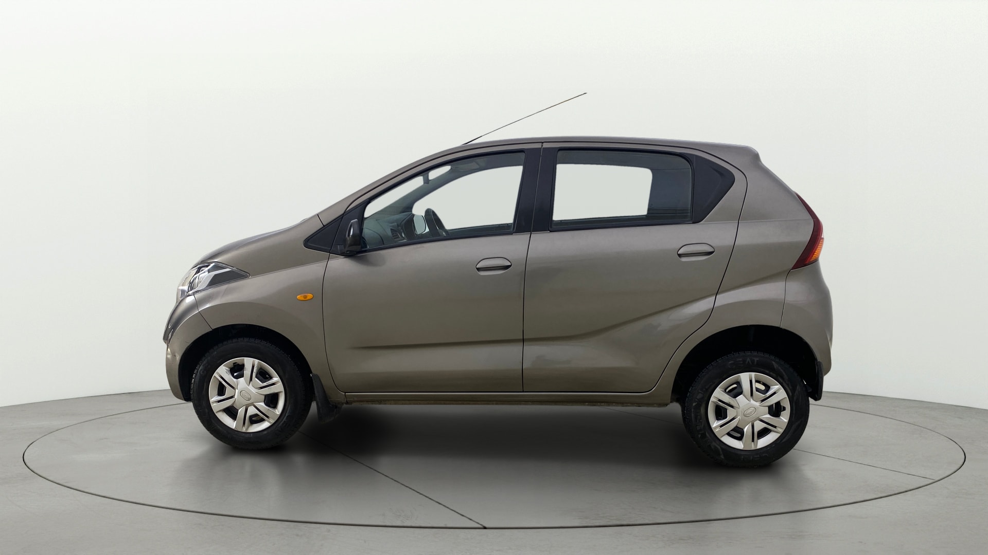 View 2019 Datsun Redi GO S-1.0L BS IV Image 5 Used 2019 Datsun Redi GO S-1.0L BS IV Image 5