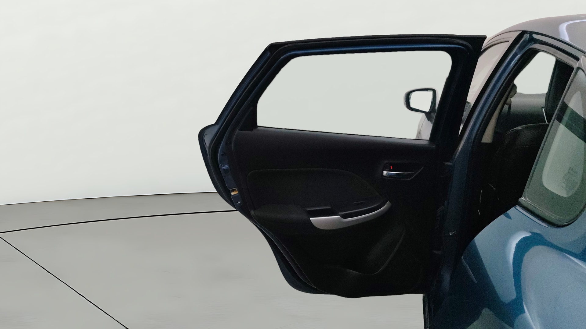 View 2018 Maruti Suzuki 1000 Base Variant Image 22 Used 2018 Maruti Suzuki 1000 Base Variant Image 22