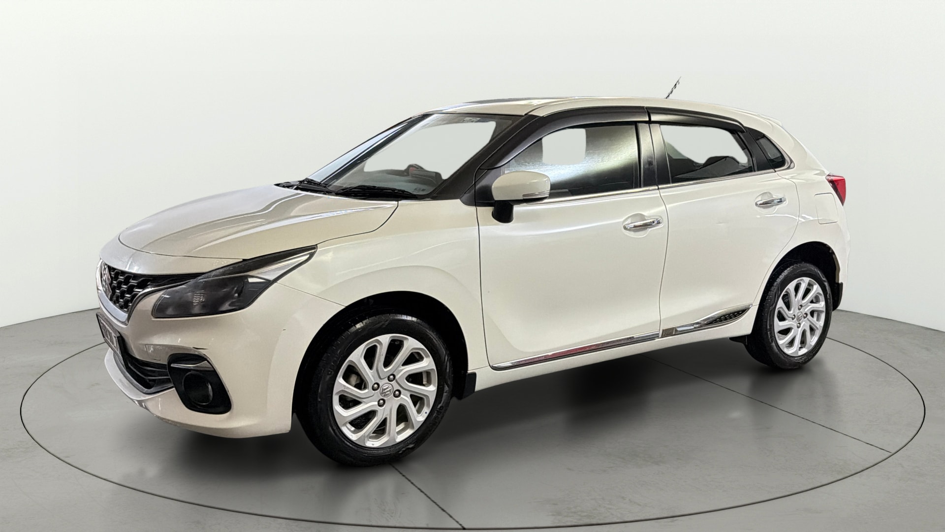 View 2023 Maruti Suzuki 1000 Base Variant Image 21 Used 2023 Maruti Suzuki 1000 Base Variant Image 21