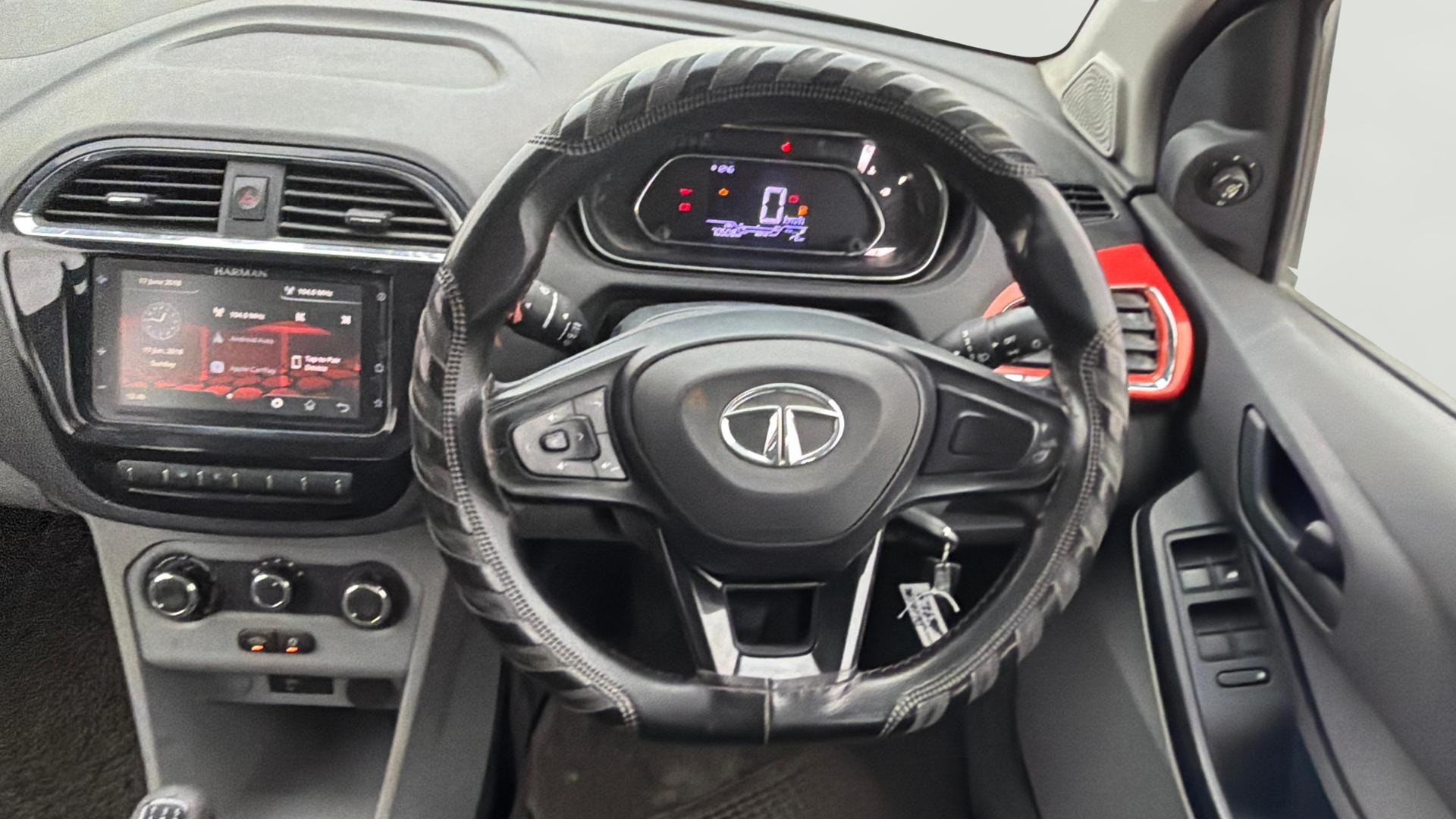 View 2021 Tata Tiago Revotorq XB Image 20 Used 2021 Tata Tiago Revotorq XB Image 20