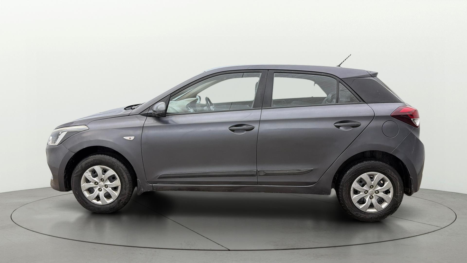 View 2017 Hyundai Elite i20 Magna 1.2 Image 5 Used 2017 Hyundai Elite i20 Magna 1.2 Image 5