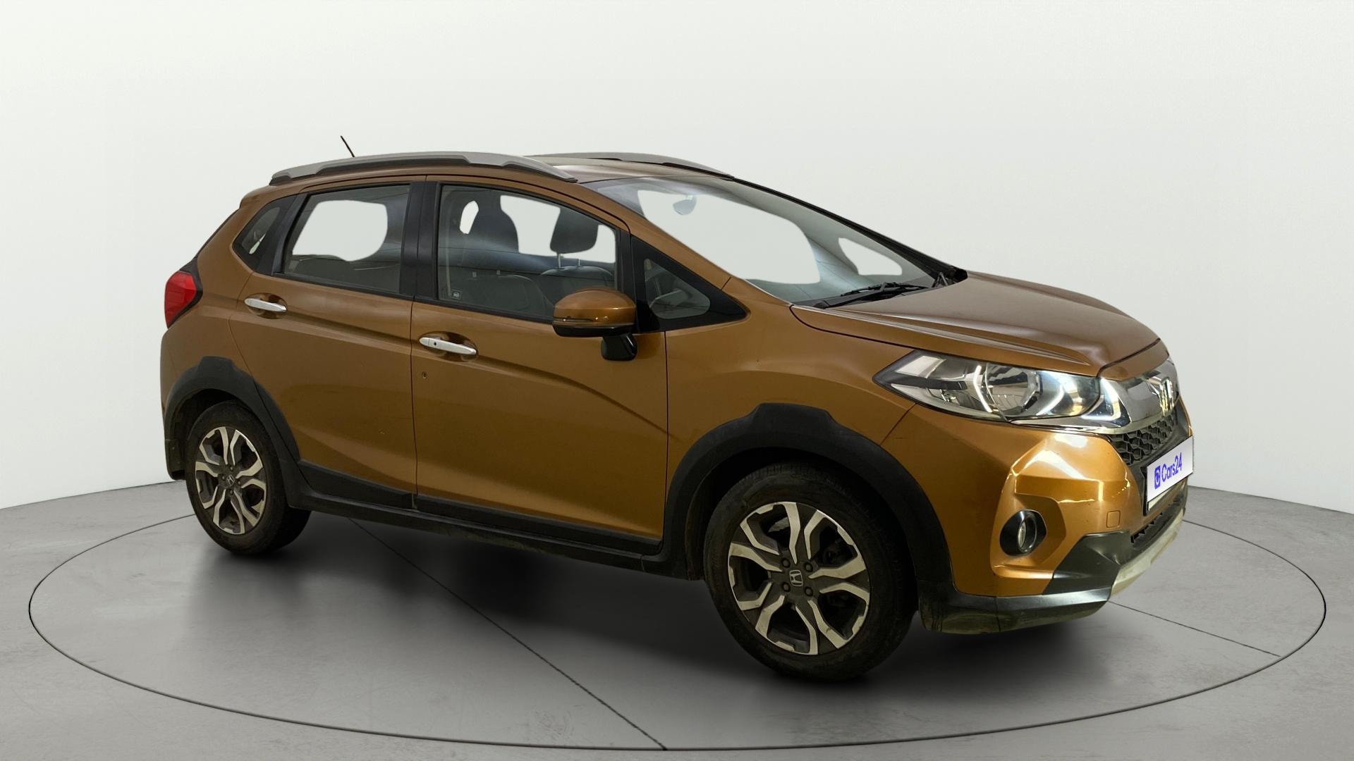 View 2018 Honda WR-V S MT Diesel Edge Edition Image 14 Used 2018 Honda WR-V S MT Diesel Edge Edition Image 14