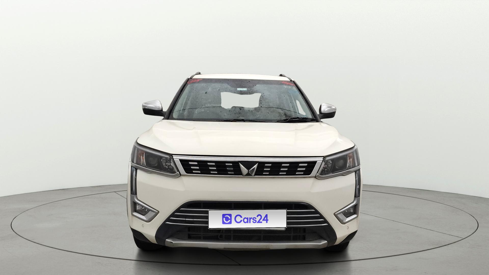 2024 महिंद्रा एक्सयूवी300 W4 Petrol BS IV 2024 महिंद्रा एक्सयूवी300 W4 Petrol BS IV
