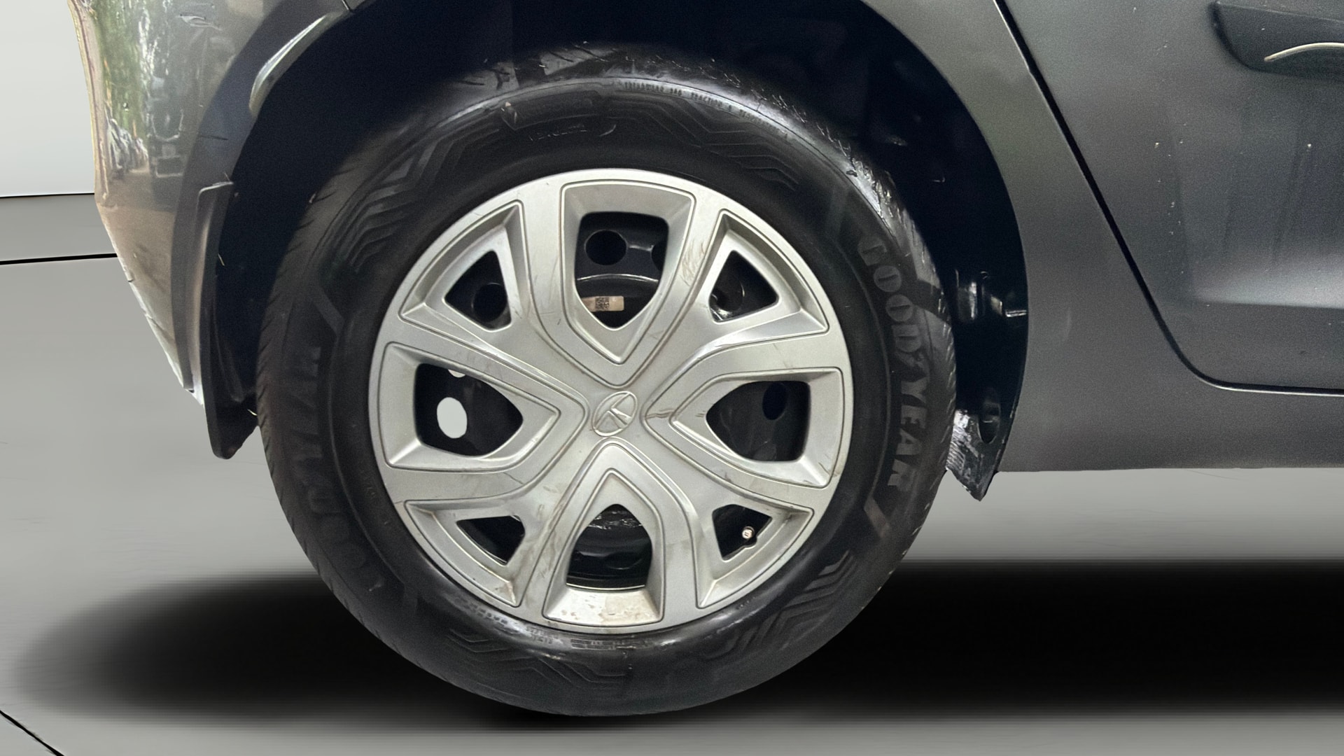 View 2022 Tata Altroz XT Petrol Image 33 Used 2022 Tata Altroz XT Petrol Image 33