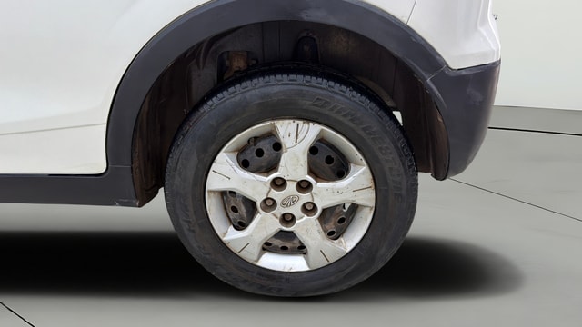 View Mahindra XUV300 Image 11 Used Mahindra XUV300 Image 11