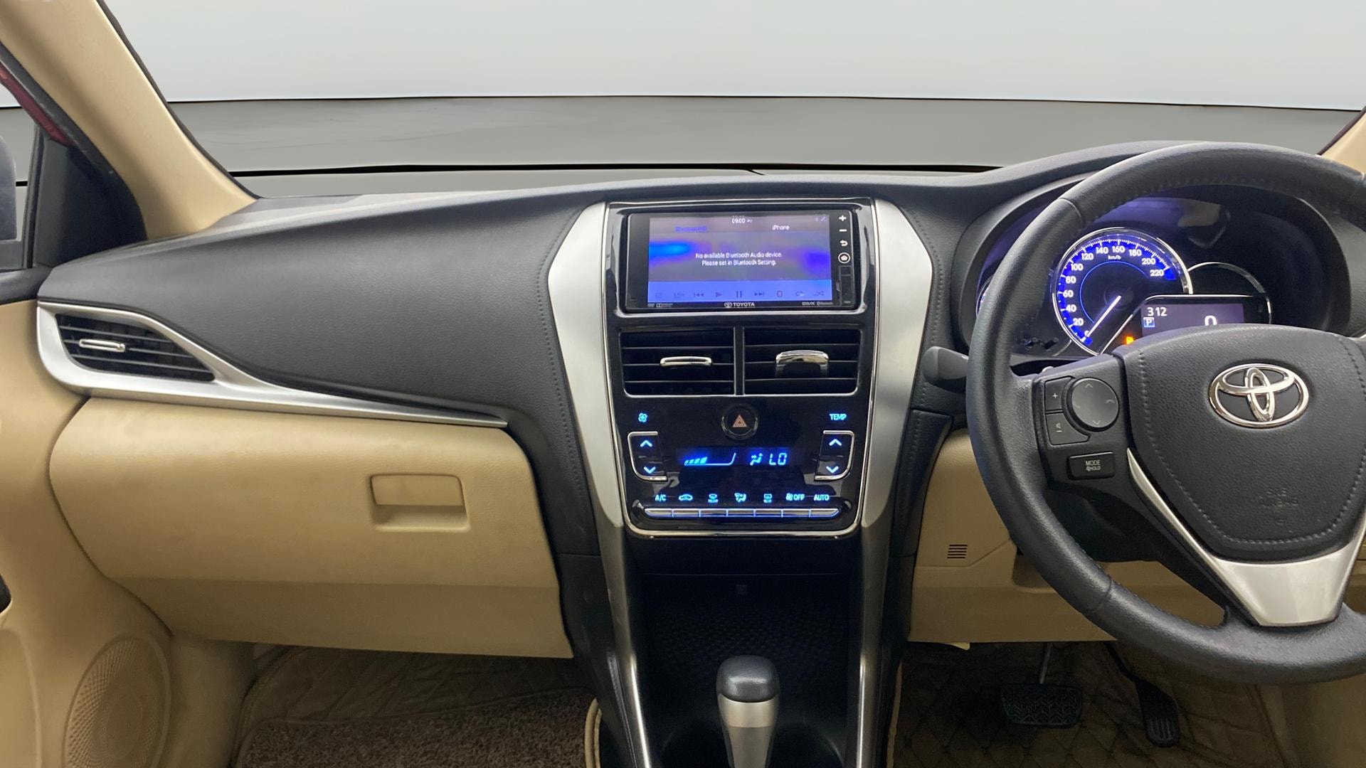 View 2019 Toyota Yaris VX CVT Image 18 Used 2019 Toyota Yaris VX CVT Image 18