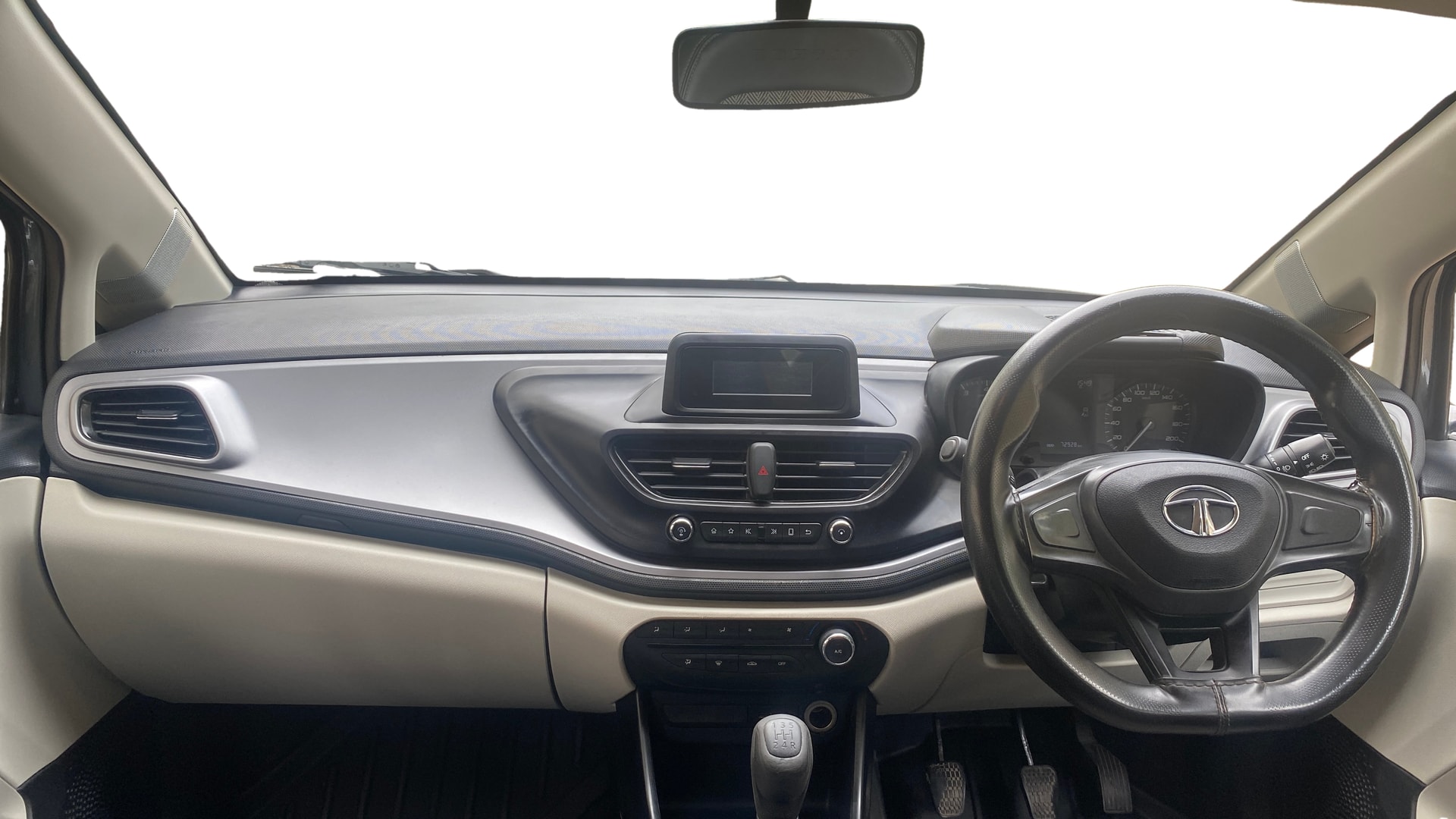 Used 2022 Tata Altroz Used 2022 Tata Altroz