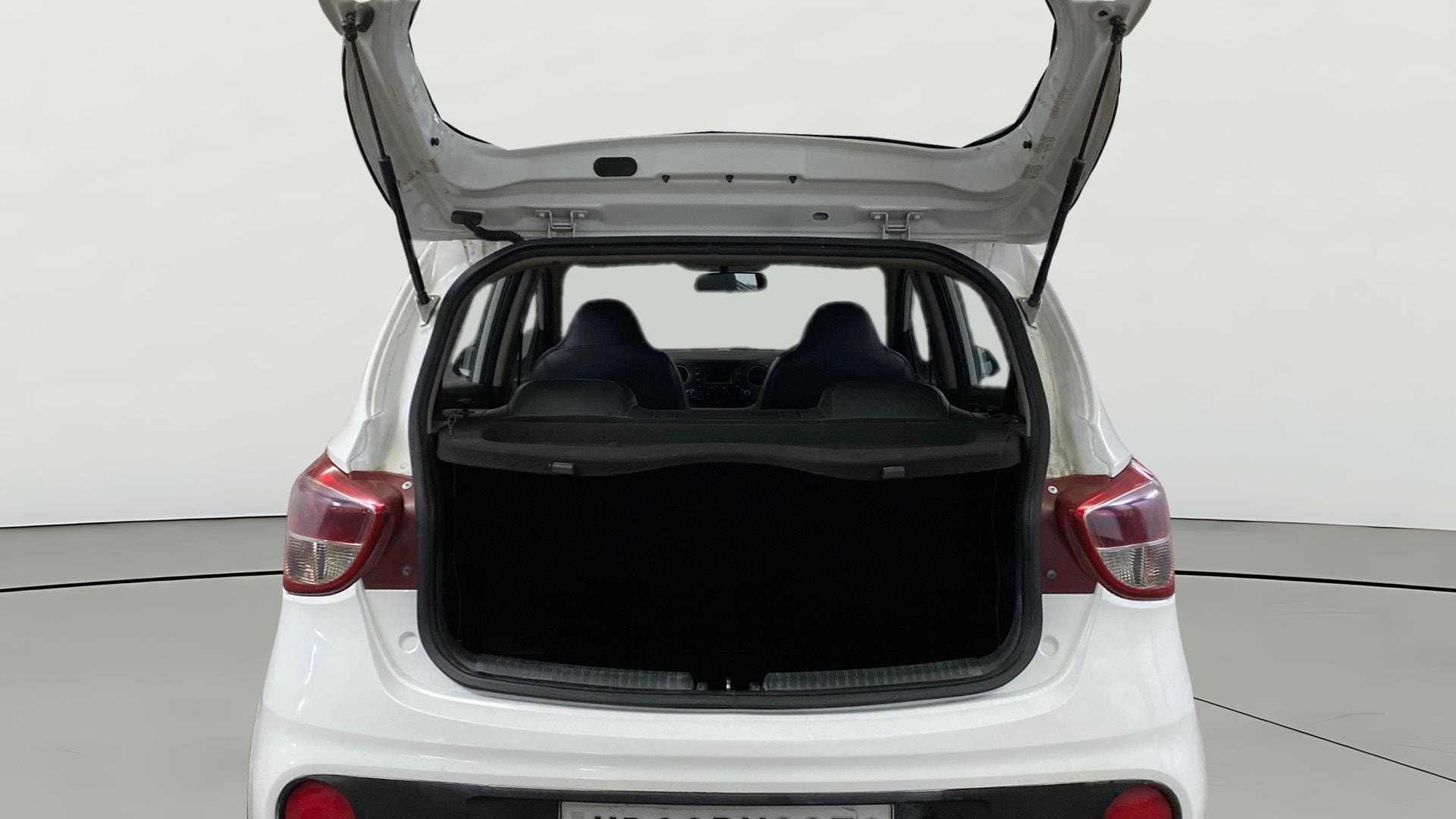 View 2019 Hyundai Grand i10 Magna 1.2 Kappa VTVT Image 36 Used 2019 Hyundai Grand i10 Magna 1.2 Kappa VTVT Image 36