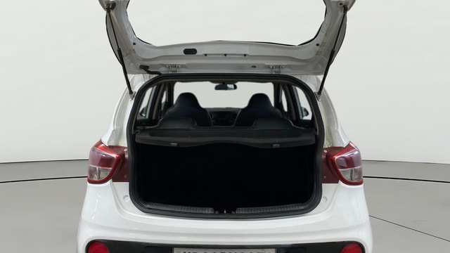 View Hyundai Grand i10 Image 36 Used Hyundai Grand i10 Image 36