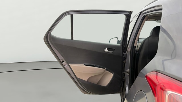 View Hyundai Grand i10 Image 22 Used Hyundai Grand i10 Image 22