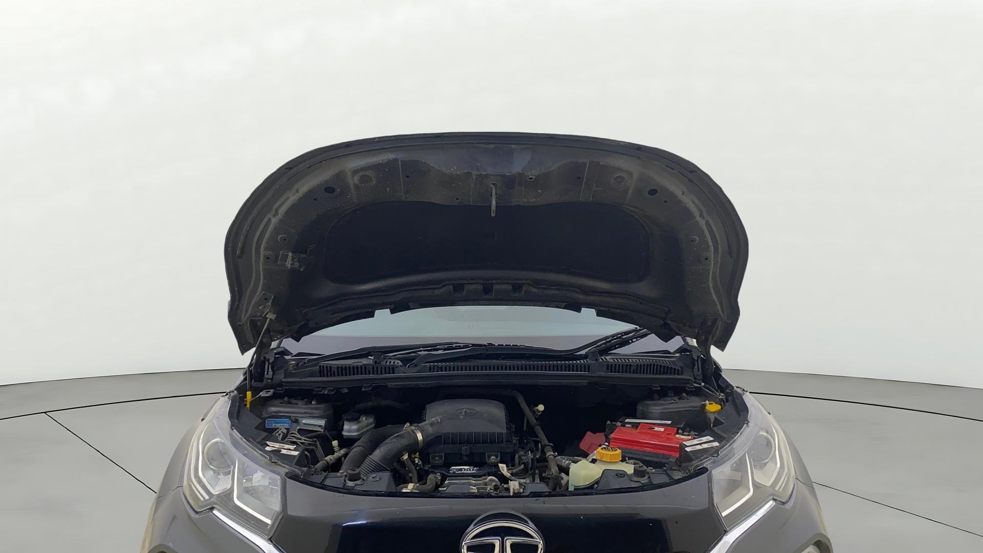View 2020 Tata Nexon Revotron XE Image 34 Used 2020 Tata Nexon Revotron XE Image 34