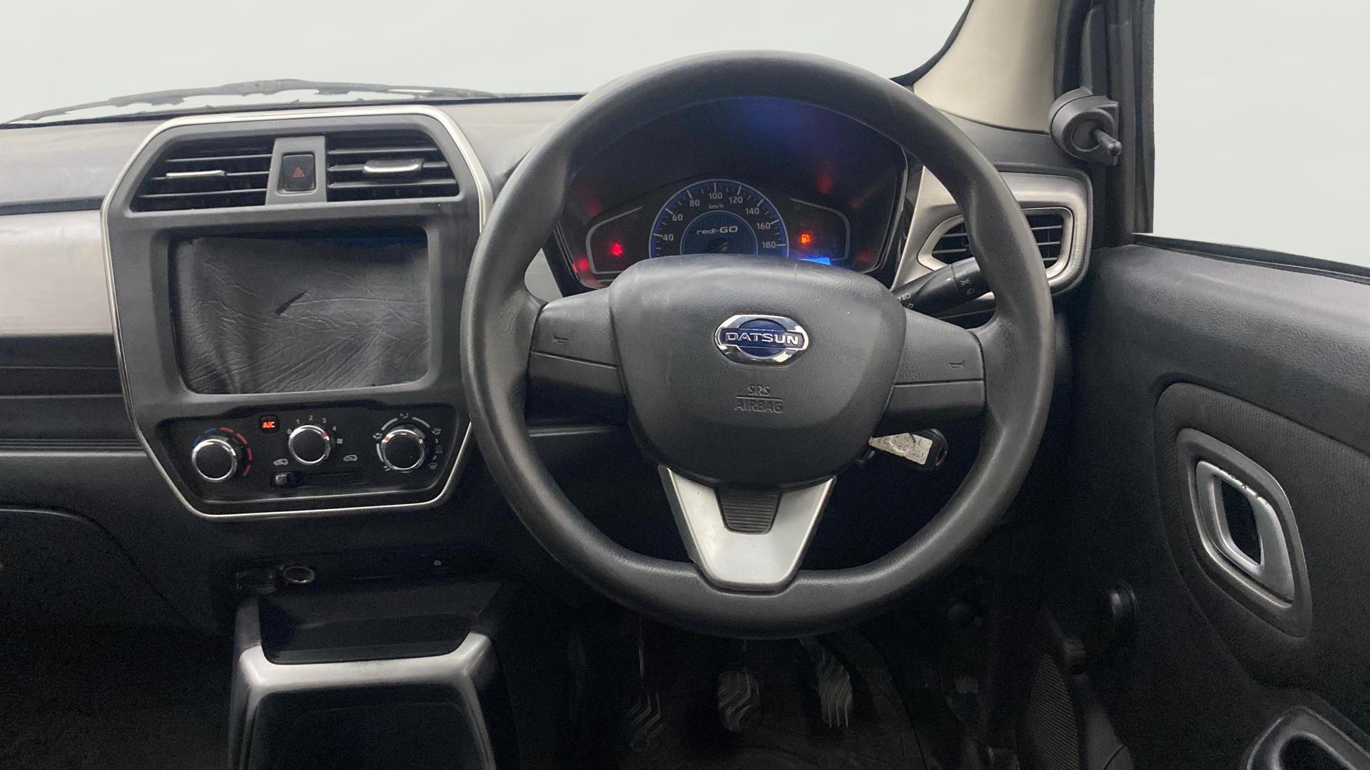 View 2022 Datsun Redi GO T Image 20 Used 2022 Datsun Redi GO T Image 20