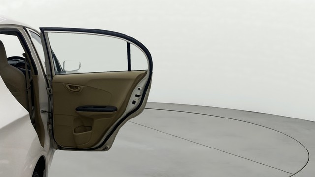 View Honda Amaze Image 7 Used Honda Amaze Image 7