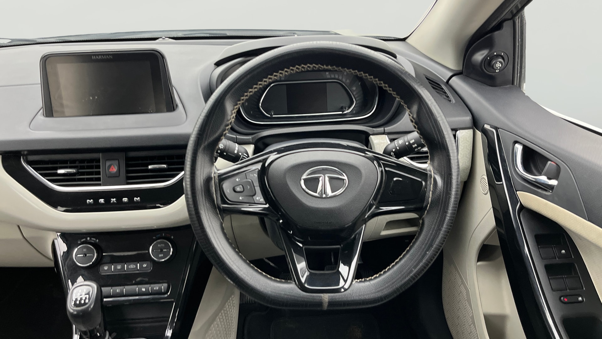 View 2022 Tata Nexon Revotron XE Image 20 Used 2022 Tata Nexon Revotron XE Image 20