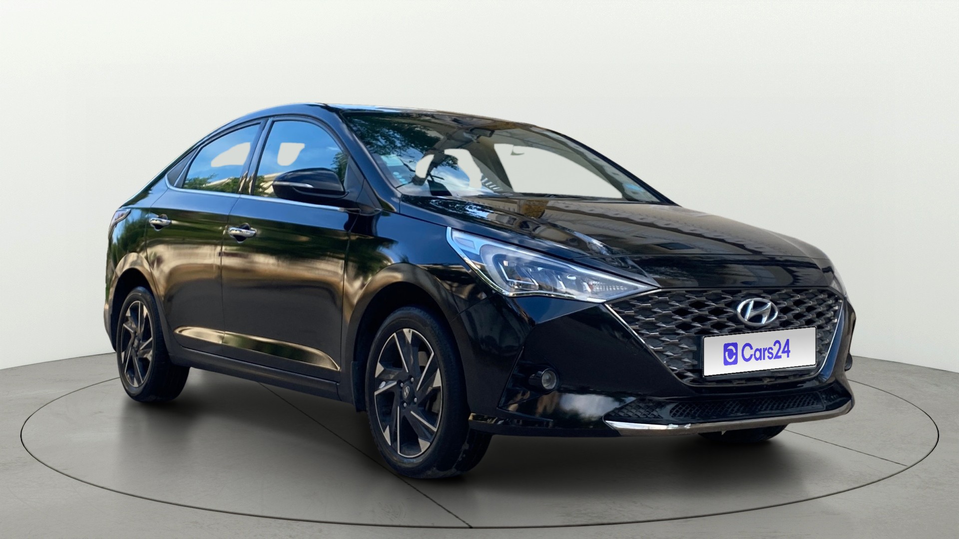 Used 2022 Hyundai Verna Used 2022 Hyundai Verna