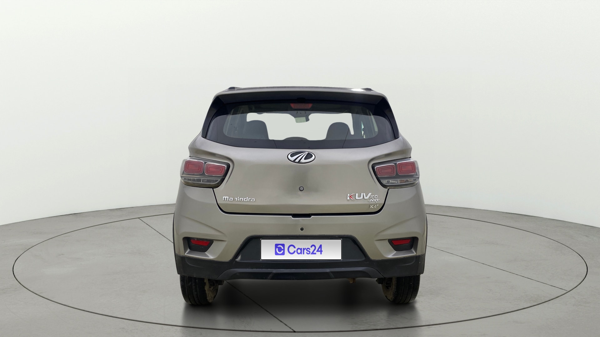 View 2018 Mahindra KUV100 K2 Petrol BS IV Image 39 Used 2018 Mahindra KUV100 K2 Petrol BS IV Image 39