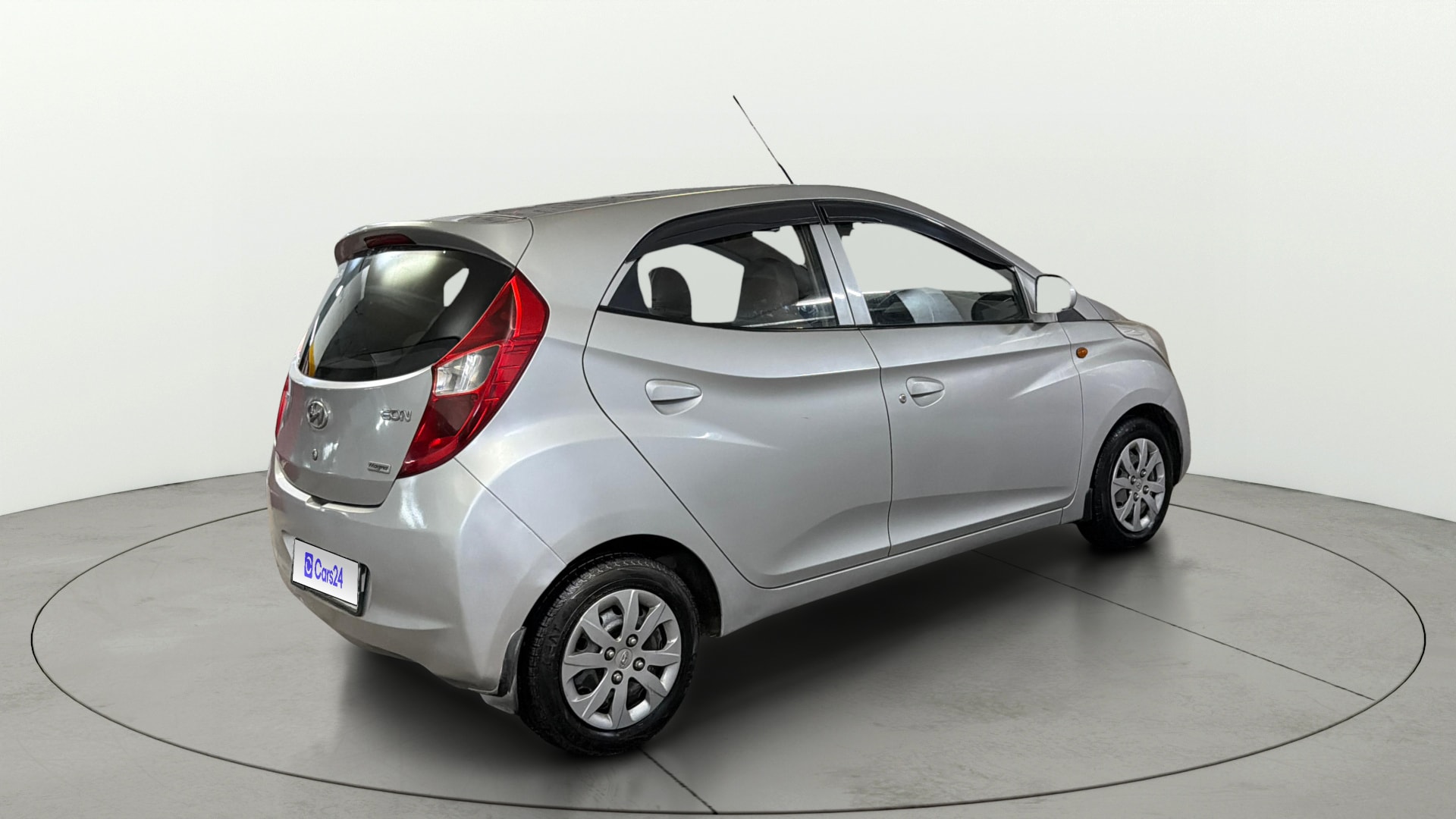 View 2016 Hyundai EON Magna Plus Image 41 Used 2016 Hyundai EON Magna Plus Image 41