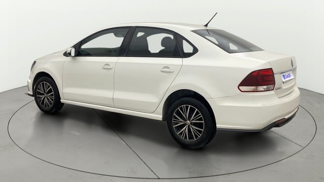 View Volkswagen Vento Image 2 Used Volkswagen Vento Image 2
