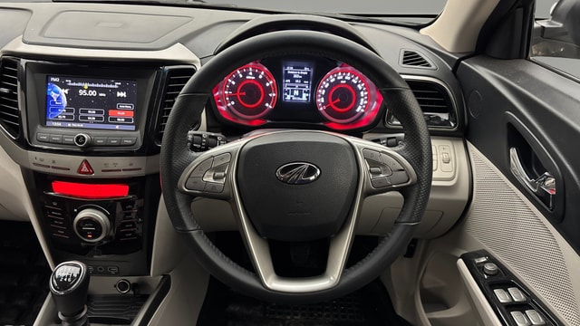 View Mahindra XUV300 Image 20 Used Mahindra XUV300 Image 20