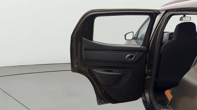 View Renault Kwid Image 22 Used Renault Kwid Image 22