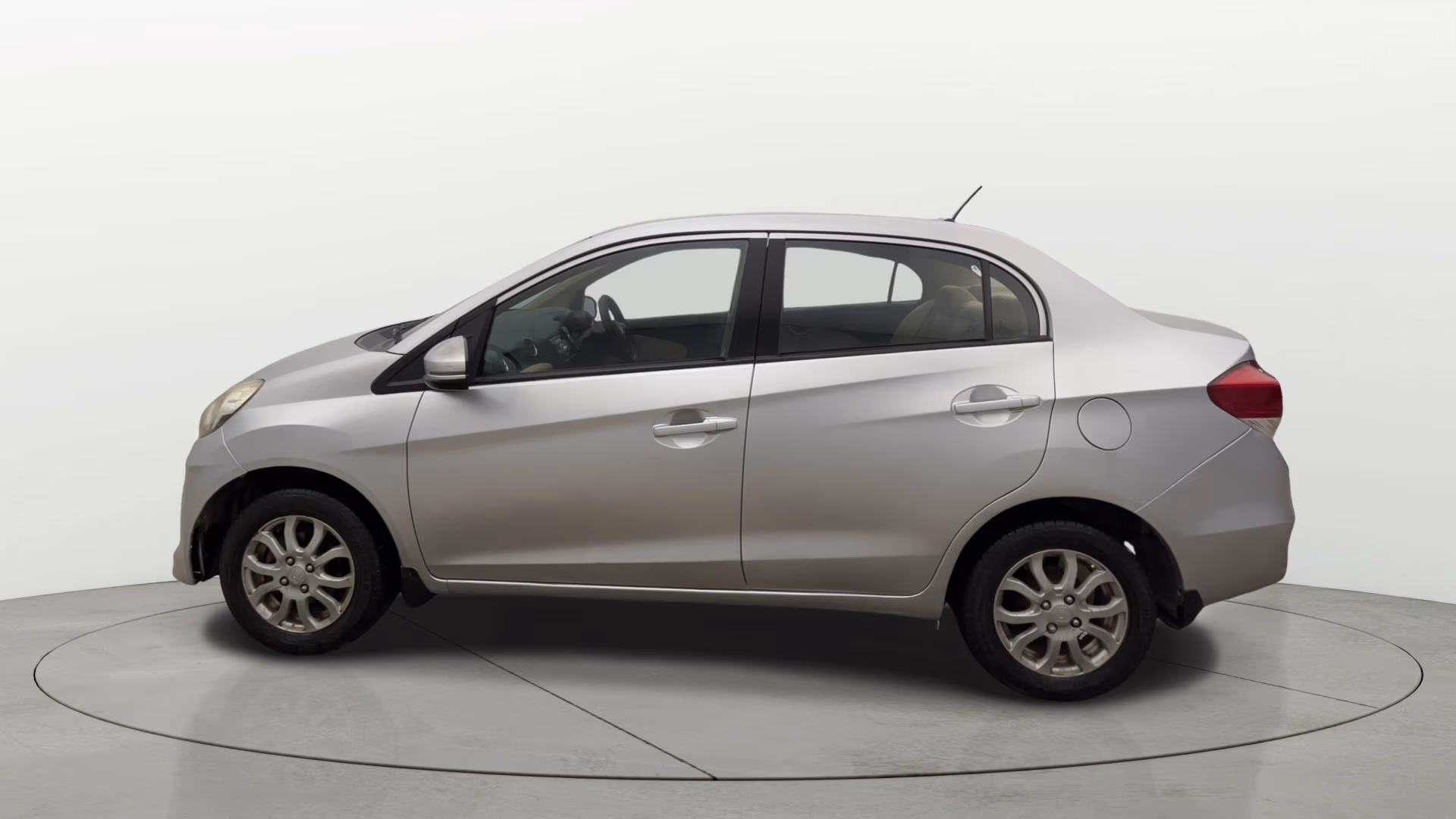 View 2015 Honda Amaze E MT Petrol BS IV Image 24 Used 2015 Honda Amaze E MT Petrol BS IV Image 24