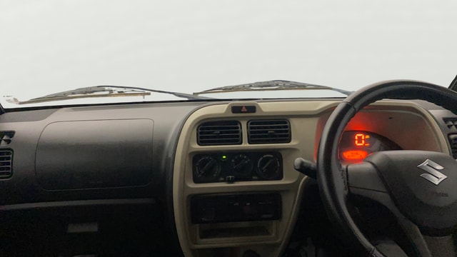 View Maruti Suzuki 1000 Image 30 Used Maruti Suzuki 1000 Image 30