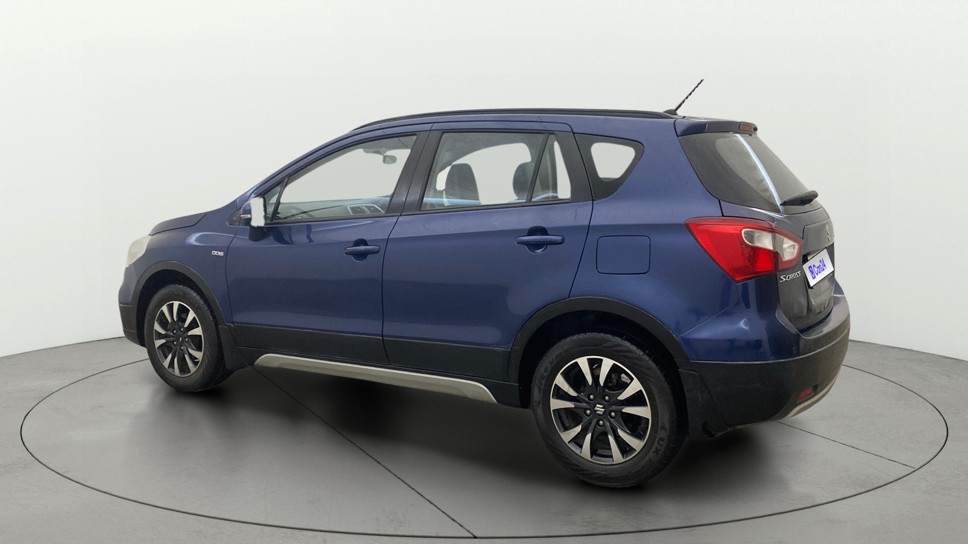 View 2018 Maruti Suzuki 1000 Base Variant Image 2 Used 2018 Maruti Suzuki 1000 Base Variant Image 2