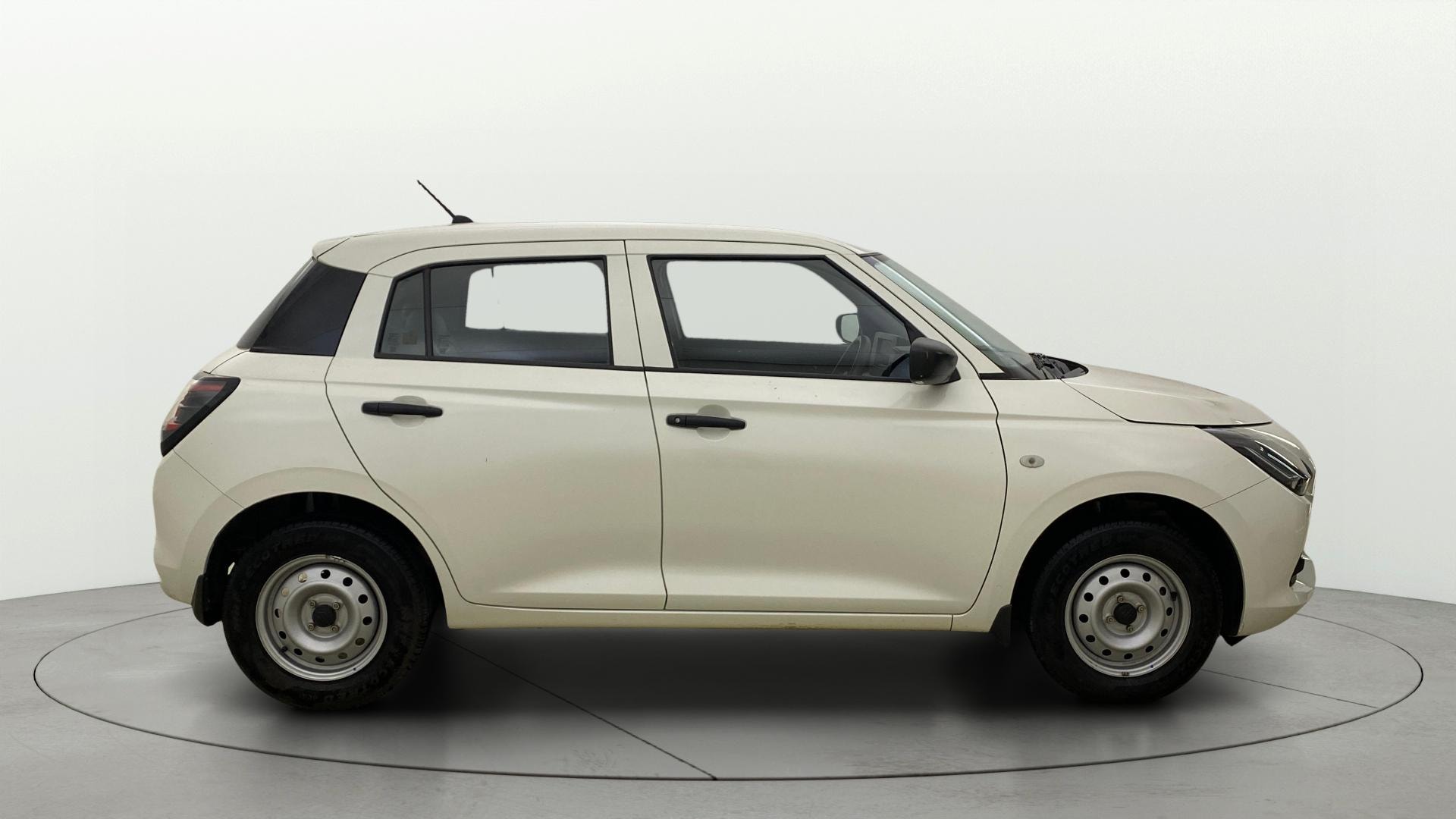 View 2024 Maruti Suzuki 1000 Base Variant Image 8 Used 2024 Maruti Suzuki 1000 Base Variant Image 8