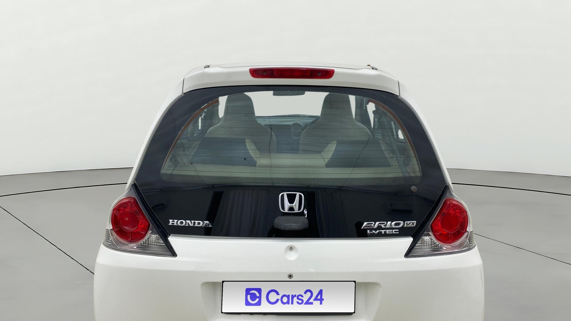 View 2016 Honda Brio VX AT Petrol Image 4 Used 2016 Honda Brio VX AT Petrol Image 4