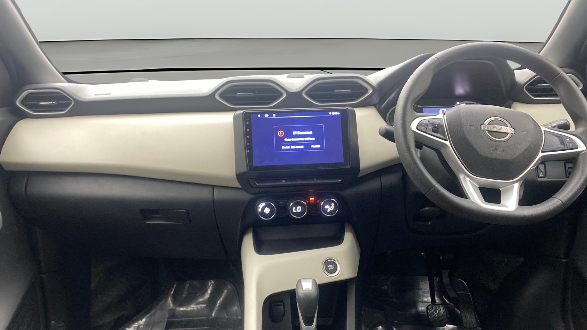View 2022 Nissan Magnite Turbo XV Premium CVT Image 17 Used 2022 Nissan Magnite Turbo XV Premium CVT Image 17