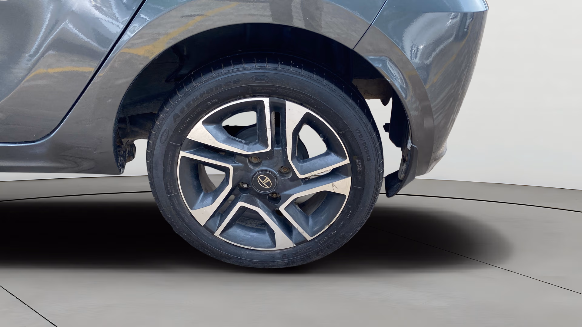 Used 2021 Tata Tiago Used 2021 Tata Tiago
