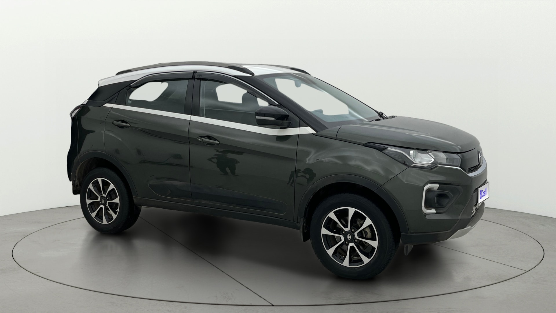 View 2021 Tata Nexon Revotron XE Image 23 Used 2021 Tata Nexon Revotron XE Image 23