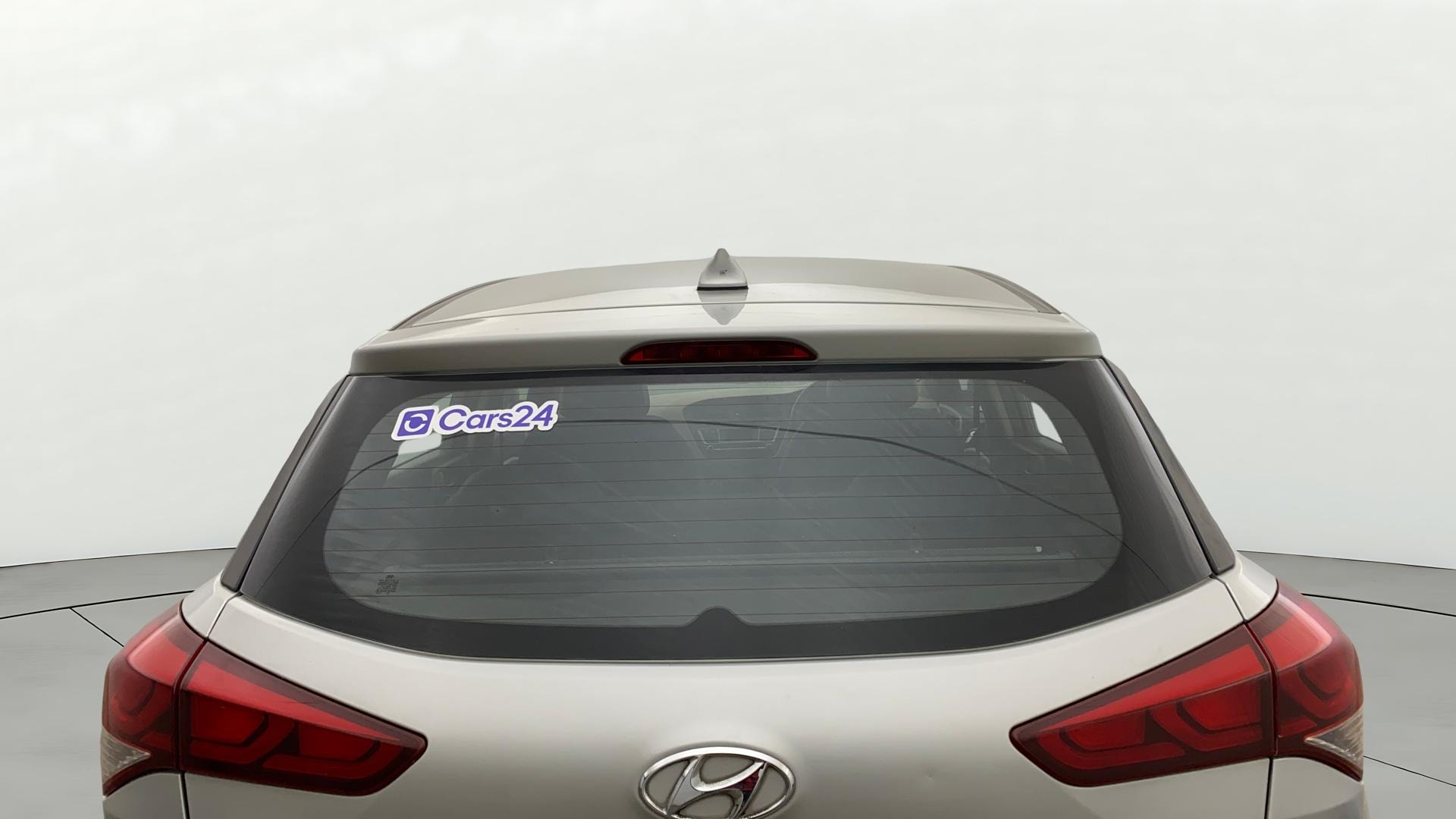 View 2015 Hyundai Elite i20 1.2 Sportz Option Petrol Image 4 Used 2015 Hyundai Elite i20 1.2 Sportz Option Petrol Image 4
