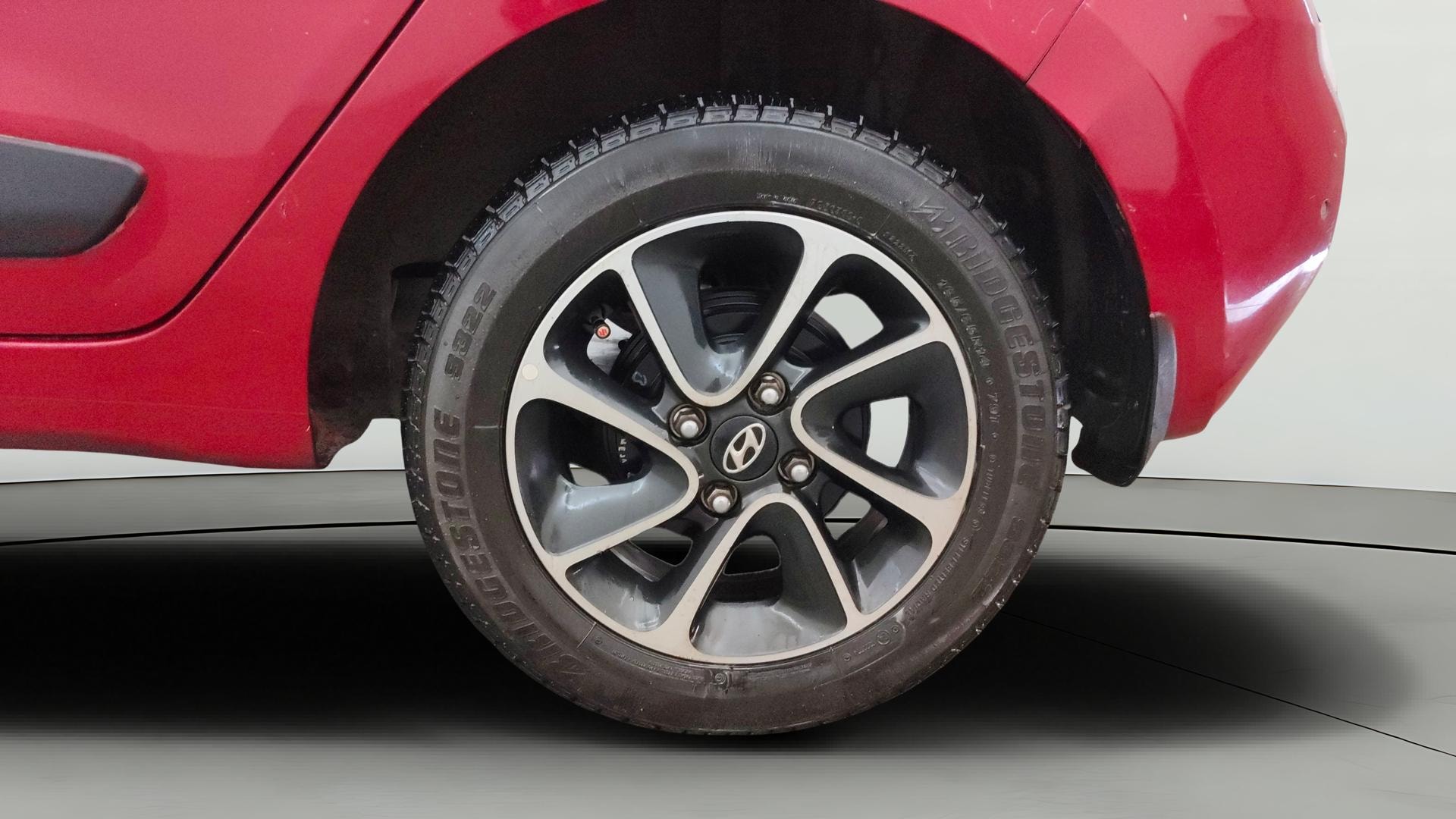 View 2017 Hyundai Grand i10 1.2 Sportz(O) Petrol Image 11 Used 2017 Hyundai Grand i10 1.2 Sportz(O) Petrol Image 11