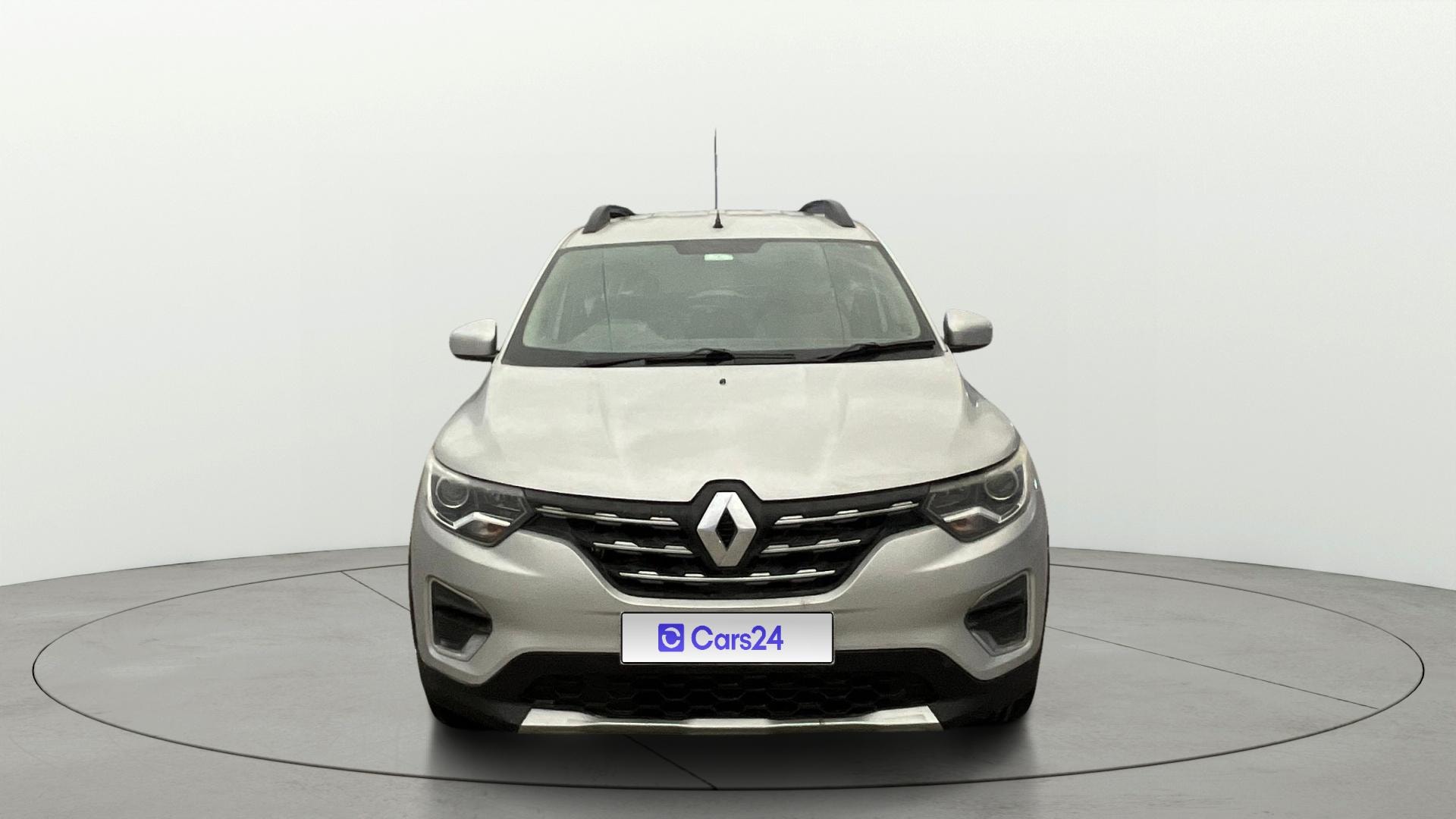 View 2020 Renault Triber RXZ Image 1 Used 2020 Renault Triber RXZ Image 1