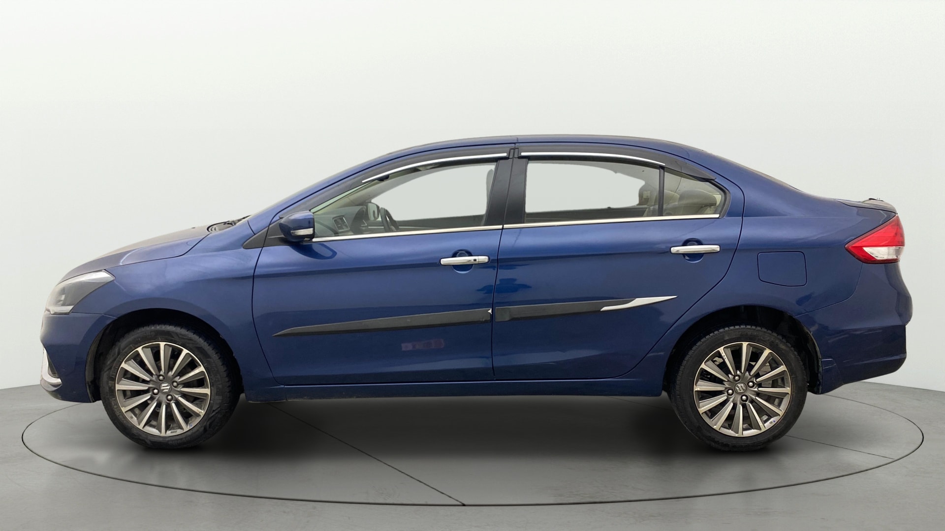 View 2019 Maruti Suzuki 1000 Base Variant Image 6 Used 2019 Maruti Suzuki 1000 Base Variant Image 6